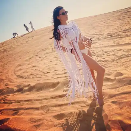 Деси Цонева се пусна по ресни от Дубай