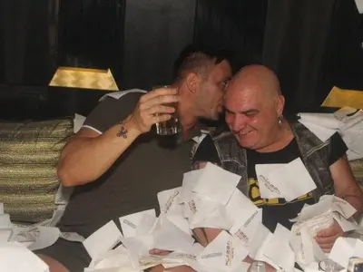 Фънки се закани: Ще изям и изпия хонорара от „Капките“!