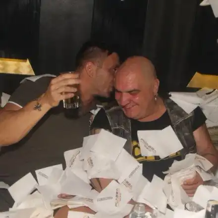 Фънки се закани: Ще изям и изпия хонорара от „Капките“!