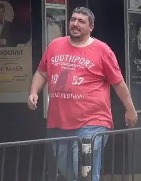 Геро хапва за двама