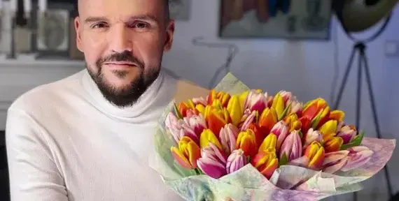 Графа изненада жена си с лалелта