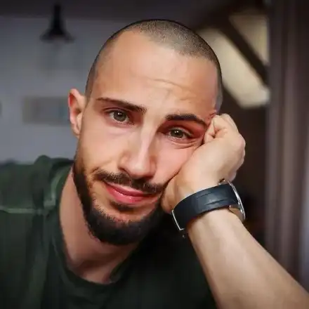 Гръм в Рая: Наум Шопов напира за семеен скандал