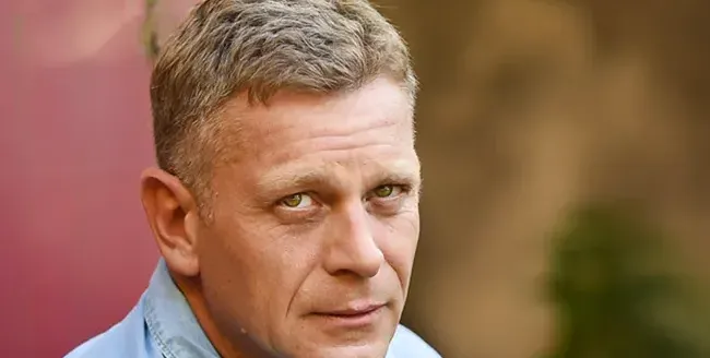 Хейт заля Юлиан Вергов! Фенка го критикува под всеки пост (Вижте защо)