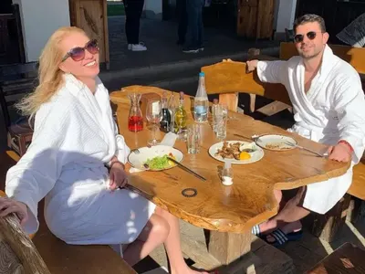 Ивет Григорова кара ски с гаджето (СНИМКИ)