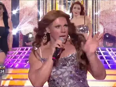 Жената на Фики се притеснява, че мъжът й отива на „левия бряг“