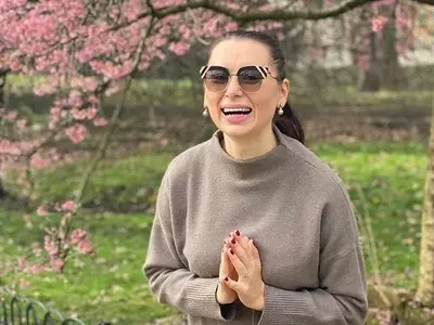 Кобилкина съвсем се разпищоли (ФОТО по-долу)