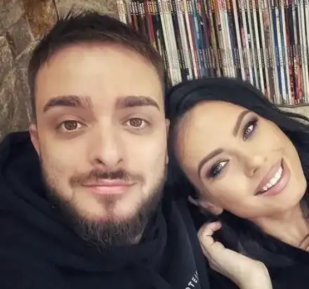 Криско и Цвети заедно ваят усмивки!