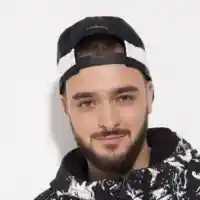 Криско закъса с кръста