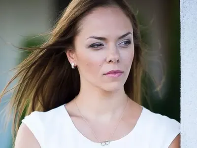 Лора от „Братя” първа дружка със Светльо Иванов