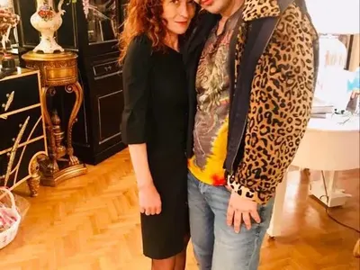 Лорд Евгени Минчев: Гнездо от шифон задушава Хилда, Пижама ли носи Бони или само я пробва? И още + СНИМКИ