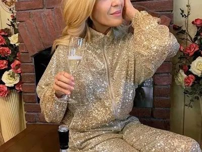 Лорд Евгени Минчев: Гнездо от шифон задушава Хилда, Пижама ли носи Бони или само я пробва? И още + СНИМКИ