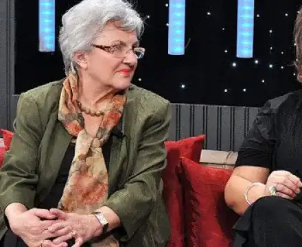 Майката на Марта Вачкова шофира на 80