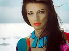 Мария Грънчарова стана моден стилист заради кризата