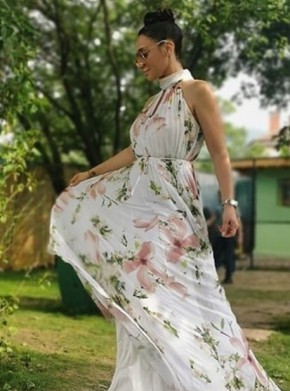 Мария Илиева бяга в Америка (Певицата се надява да пробие зад Океана)