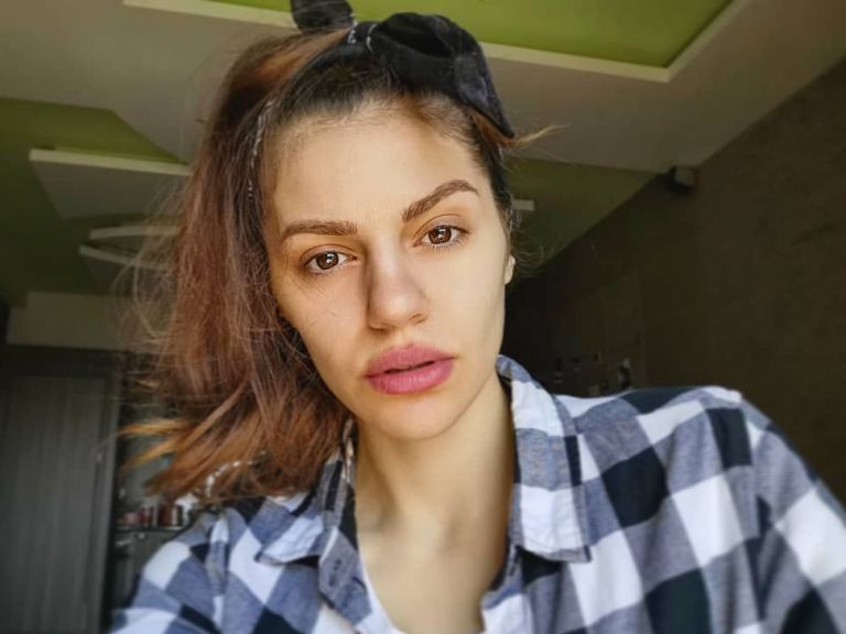 Михаела Филева отсвири феновете, за да иде на море