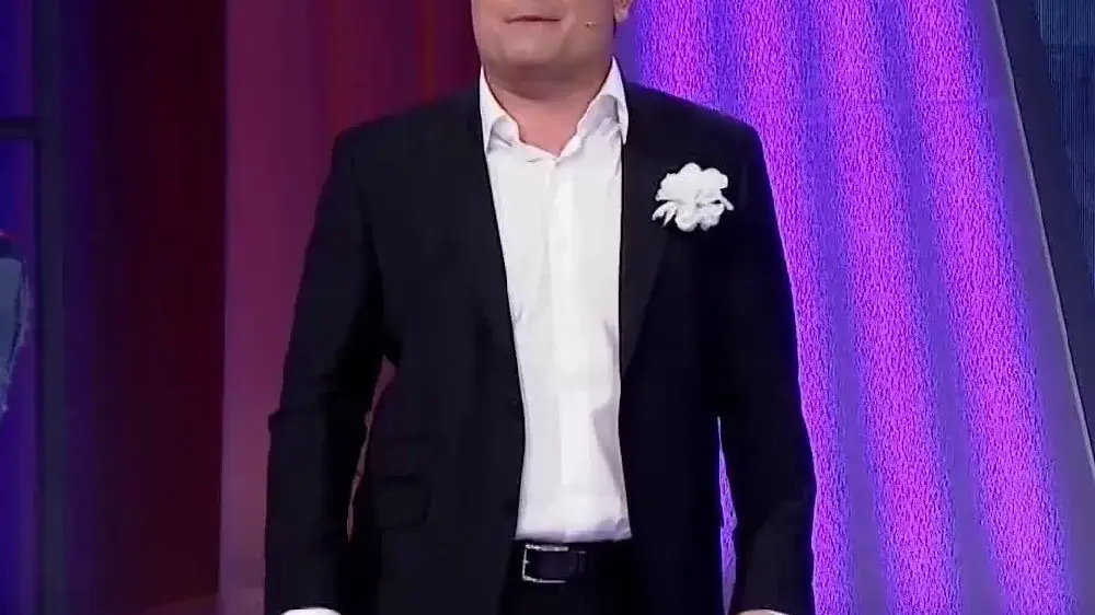 Рачков с рекордна заплата – 80 бона на месец (Комикът е най-скъпоплатеното тв лице у нас)