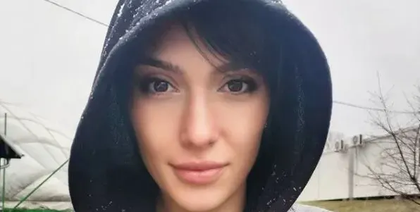 Ромина със скоба, закъсняла да плати