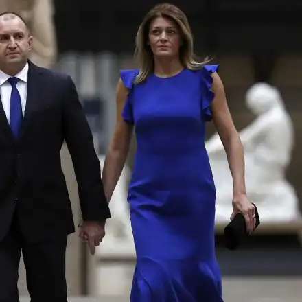 Румен Радев и съпругата му живеят разделени! Деси: Не съм неговата голяма любов