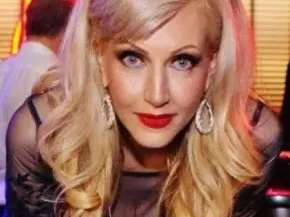 След развода: Мисис Баба Дони Василева вдигна сватба в Доминикана