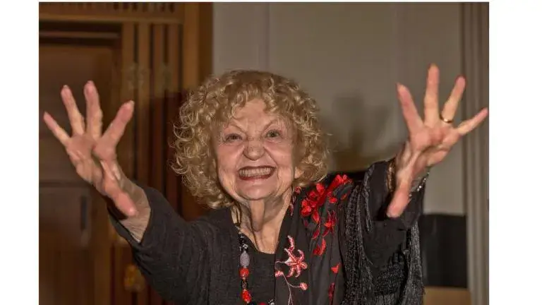 Татяна Лолова се заразява в Операта с Ковид-19 (Актрисата искала да избяга от „Пирогов” дни преди да издъхне)