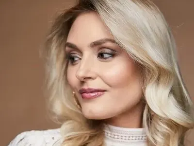 Водещата Поли Гергушева: Не пука за килограмите (СНИМКИ)