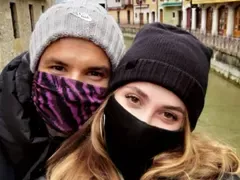 Лолита на Гришо иска в България