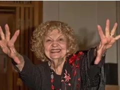 Татяна Лолова се заразява в Операта с Ковид-19 (Актрисата искала да избяга от „Пирогов” дни преди да издъхне)