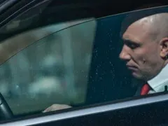 Захари Бахаров подкара джип за 170 бона