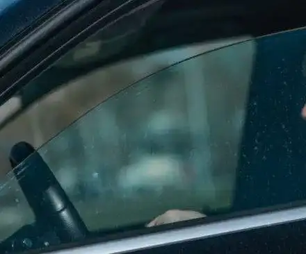 Захари Бахаров подкара джип за 170 бона