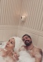 Гала уреди Стефан с предаване, пчеларят води шоу в кабеларка за 2 бона заплата