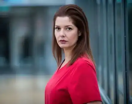 Алекс Сърчаджиева с пиеса за живота си! (Подробности  за биографичния спектакъл)