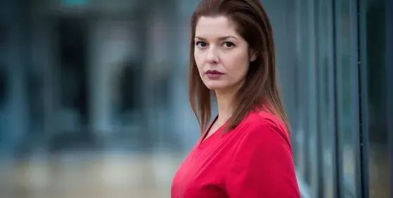 Алекс Сърчаджиева с пиеса за живота си! (Подробности  за биографичния спектакъл)