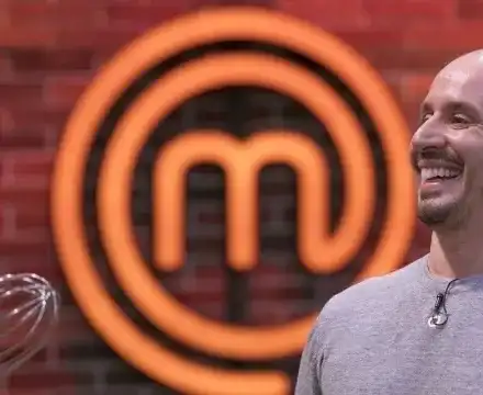 Александър  се урежда за  финала в  „Мастършеф” (Журито бута напред рентиера от Видин)