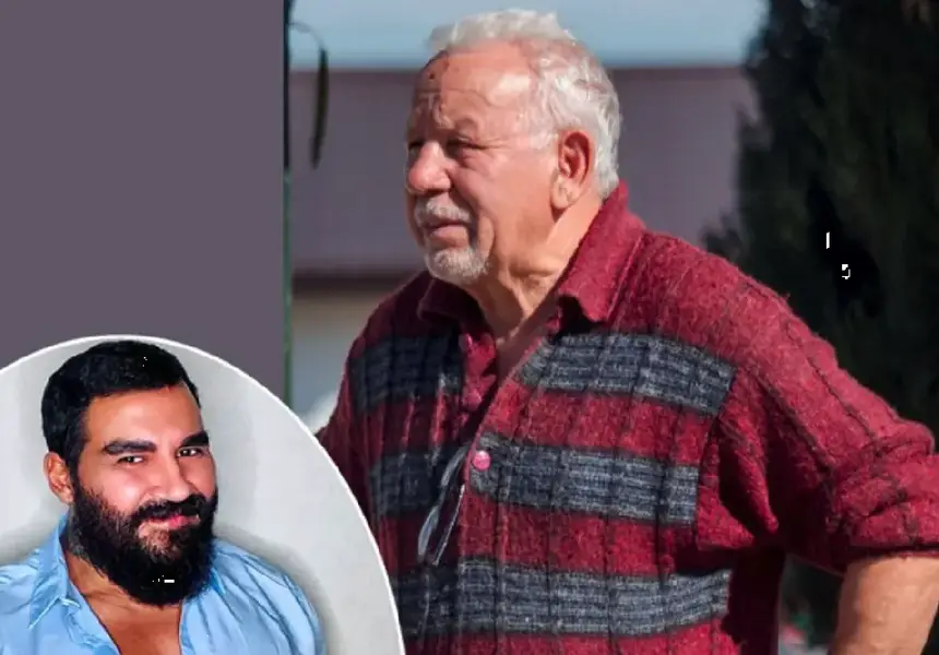 Азис погреба баща си