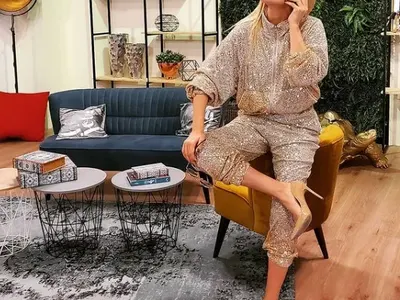 Бълхи хапят Гала