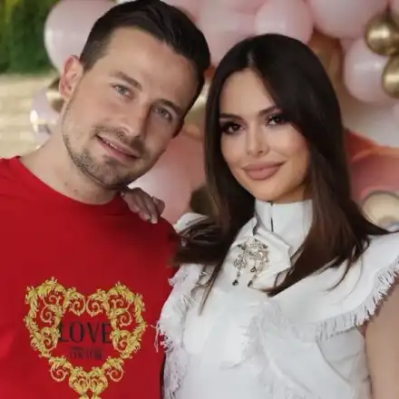 Бамби парти за внучката на Доган (СНИМКИ)