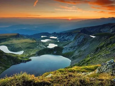 Bozhkov TV and the Green Octopus with another suggestion – the ecological racketeer Toma Belev wants to ban the access to the Seven Rila Lakes