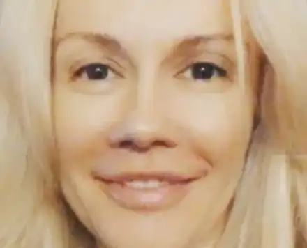 Да, това е Мария Игнатова без грим