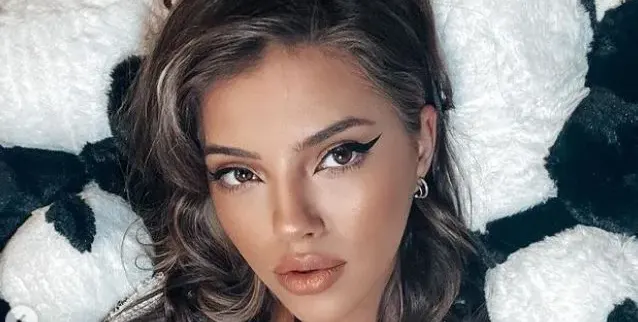 Дара: За малко да си клъцна носа! (Какво разубеди певицата)