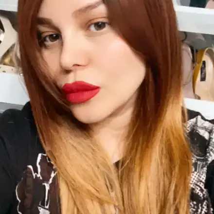 Десислава смени косата