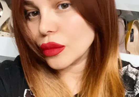 Десислава смени косата