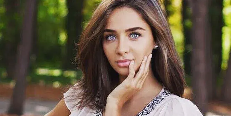 Елен Колева намекна за нова книга