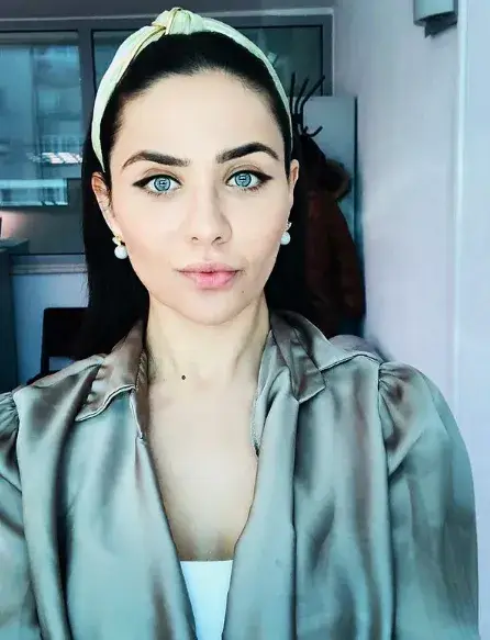 Елен Колева се обезобрази