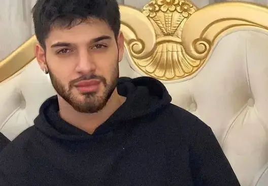 Емрах Сторарао зове на протест срещу затворените чалготеки: Докога така?!