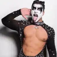 Фики свали 20 кила с глад и хапчета