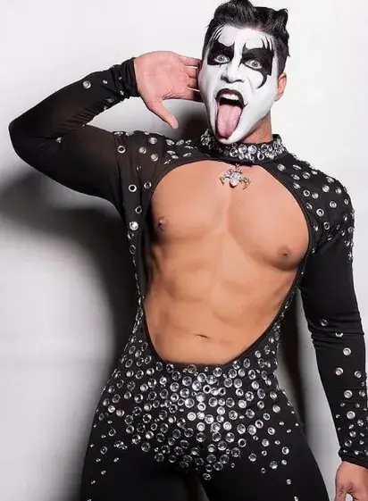 Фики свали 20 кила с глад и хапчета