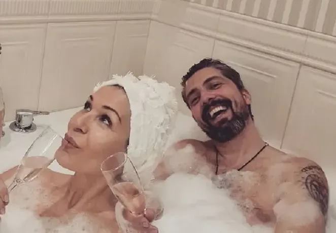Гала вече 15 години е лудо влюбена в Стефан