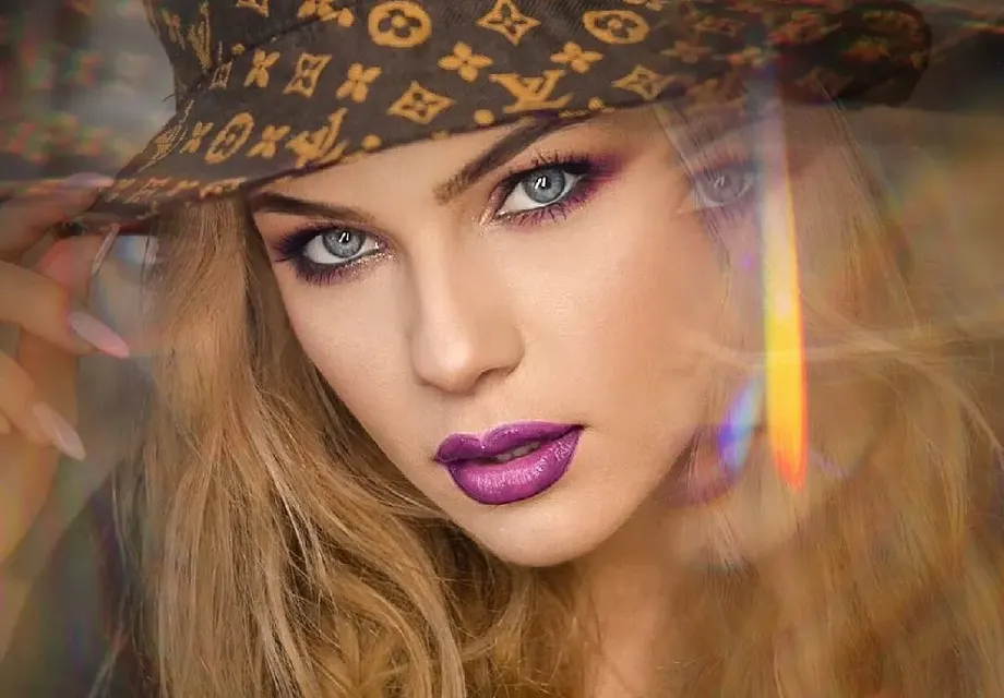 Ивета в опасна схватка с питон