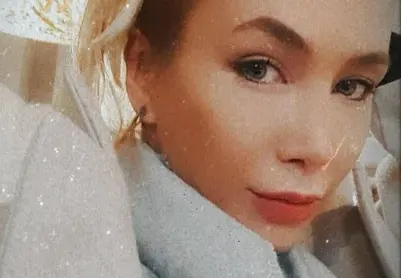 Жената на Башар Рахал опъна бръчки