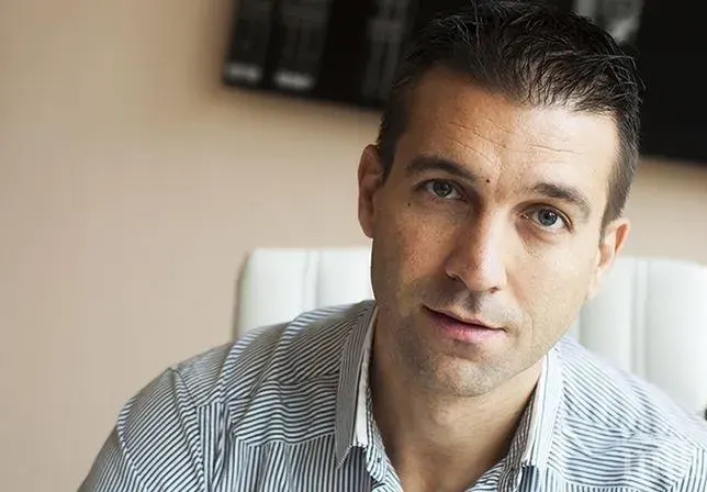 Любовница разбила брака на Краси Ванков (Шеметна блондинка коли и беси в продуцентската му фирма)